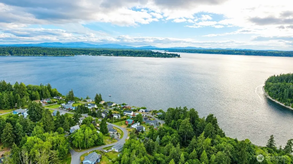 8001 SW 175th Avenue Longbranch WA 98351