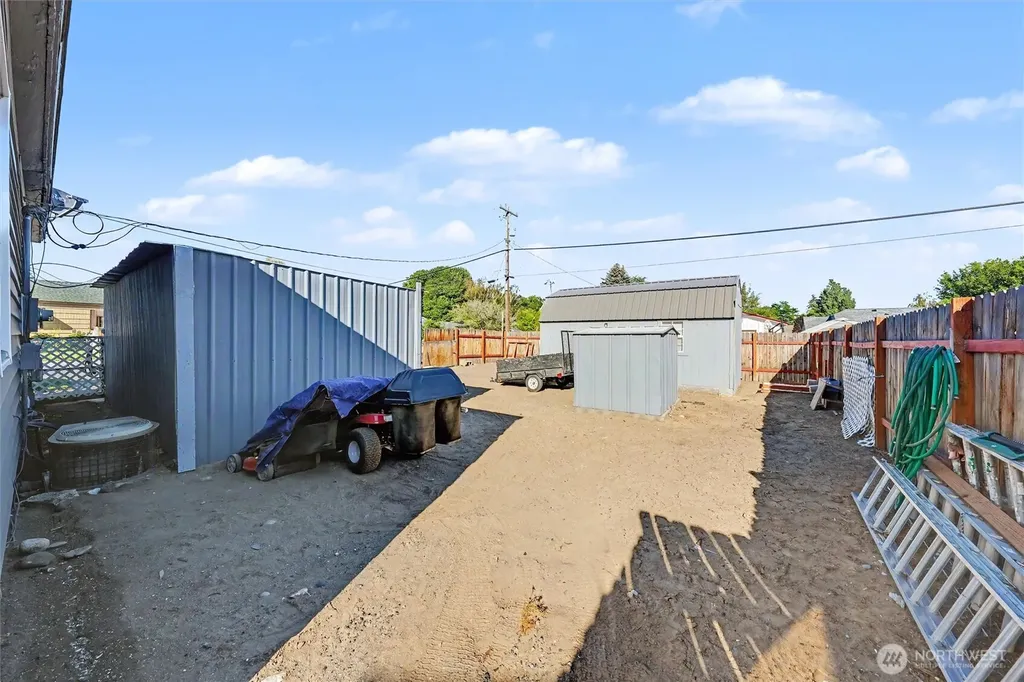 204 E Street SW Ephrata WA 98823