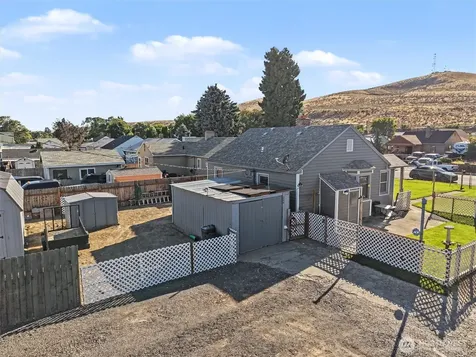 204 E Street SW Ephrata WA 98823