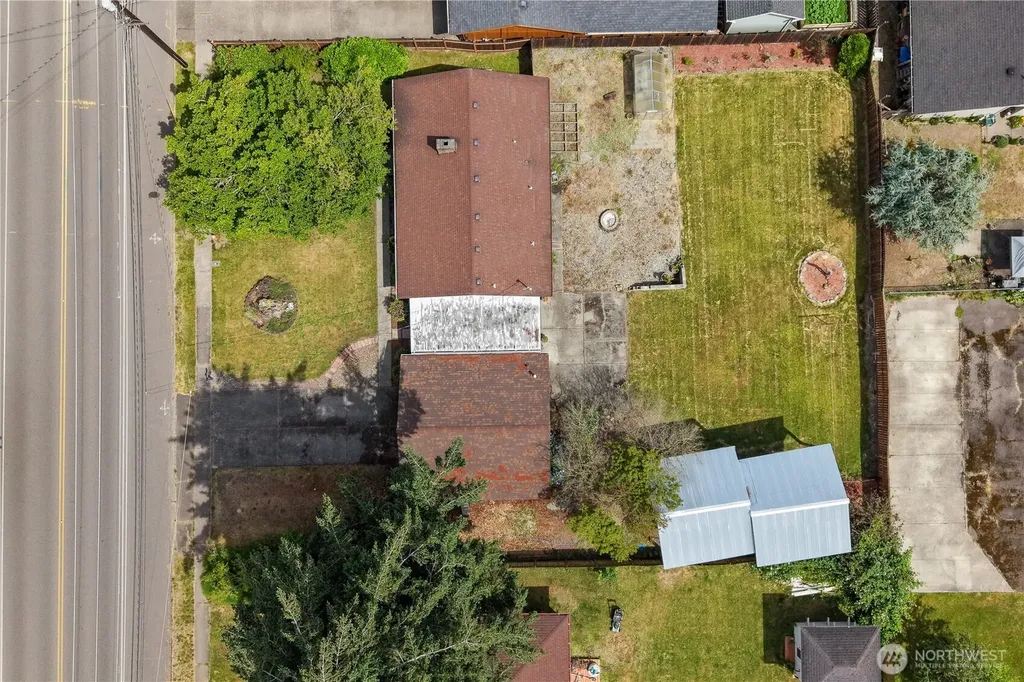 109 Pacific Avenue S Pacific WA 98047
