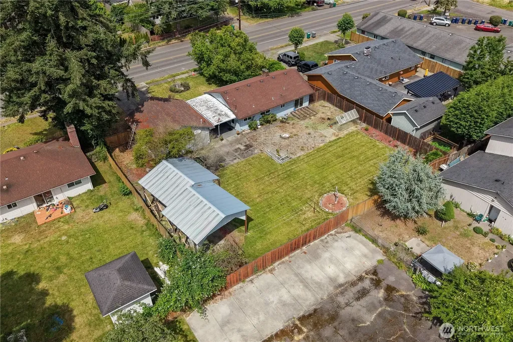 109 Pacific Avenue S Pacific WA 98047