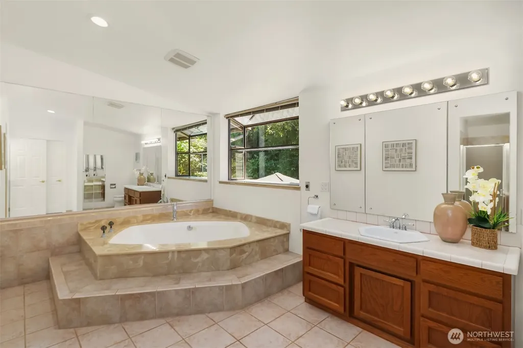 6206 114th Avenue NE Kirkland WA 98033