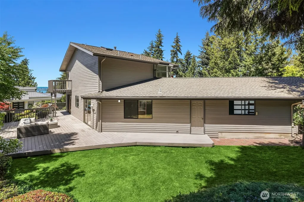 6206 114th Avenue NE Kirkland WA 98033