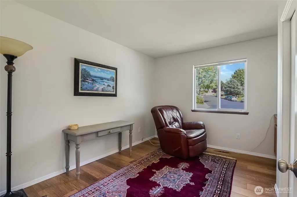 1202 S Eastlake Drive Moses Lake WA 98837