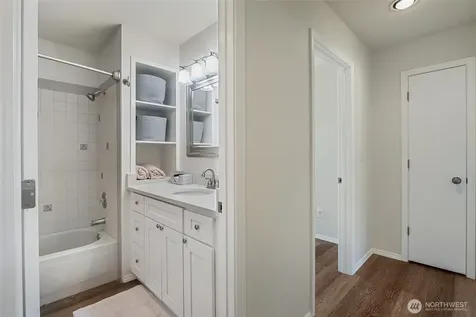 1202 S Eastlake Drive Moses Lake WA 98837