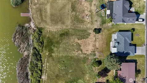 1202 S Eastlake Drive Moses Lake WA 98837