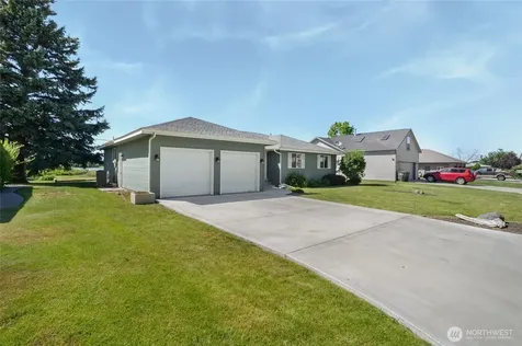 1202 S Eastlake Drive Moses Lake WA 98837