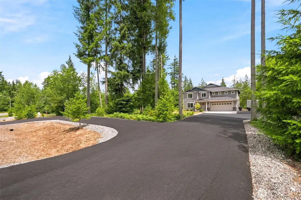 8629 Timberland Court Concrete WA 98237
