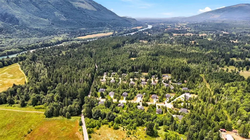 8629 Timberland Court Concrete WA 98237