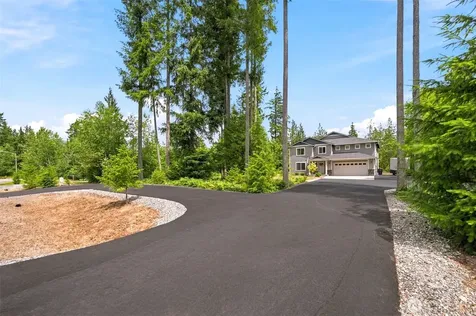 8629 Timberland Court Concrete WA 98237