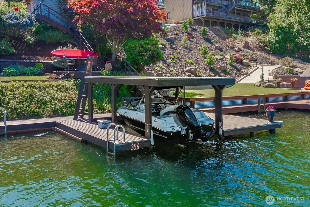 3605 Lakeridge Drive E Lake Tapps WA 98391