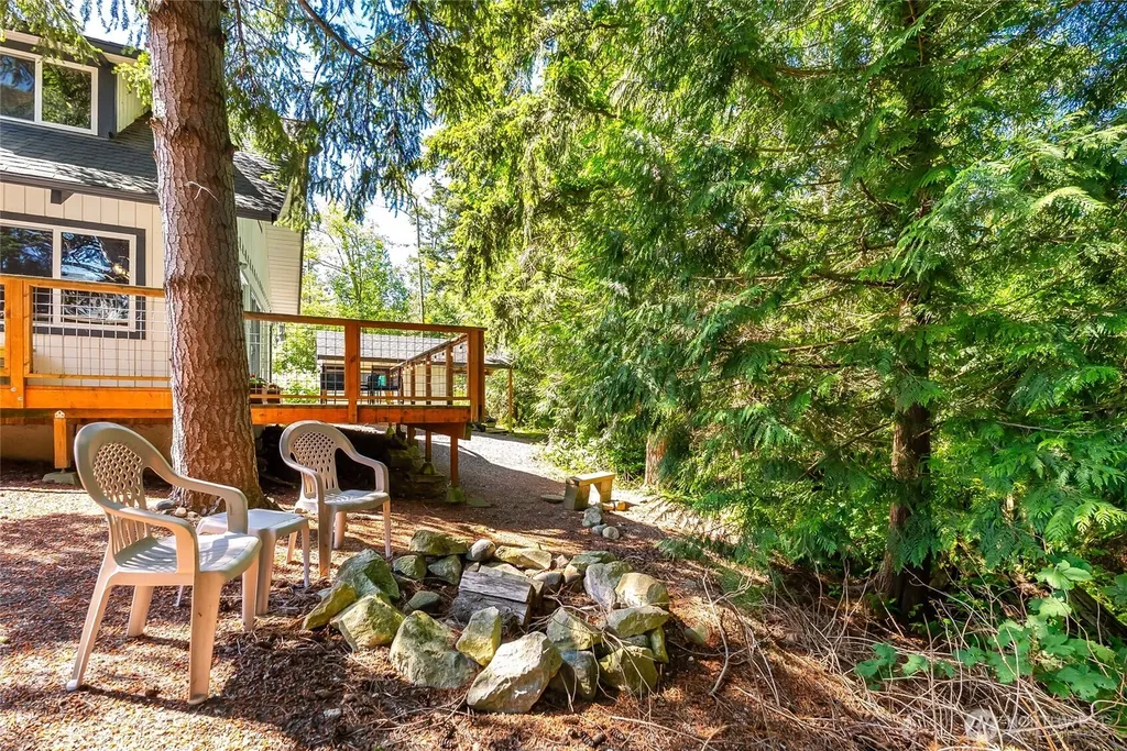 8243 Chilliwack Road Blaine WA 98230