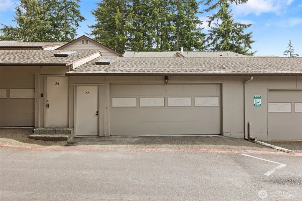1035 156th Avenue NE Bellevue WA 98007