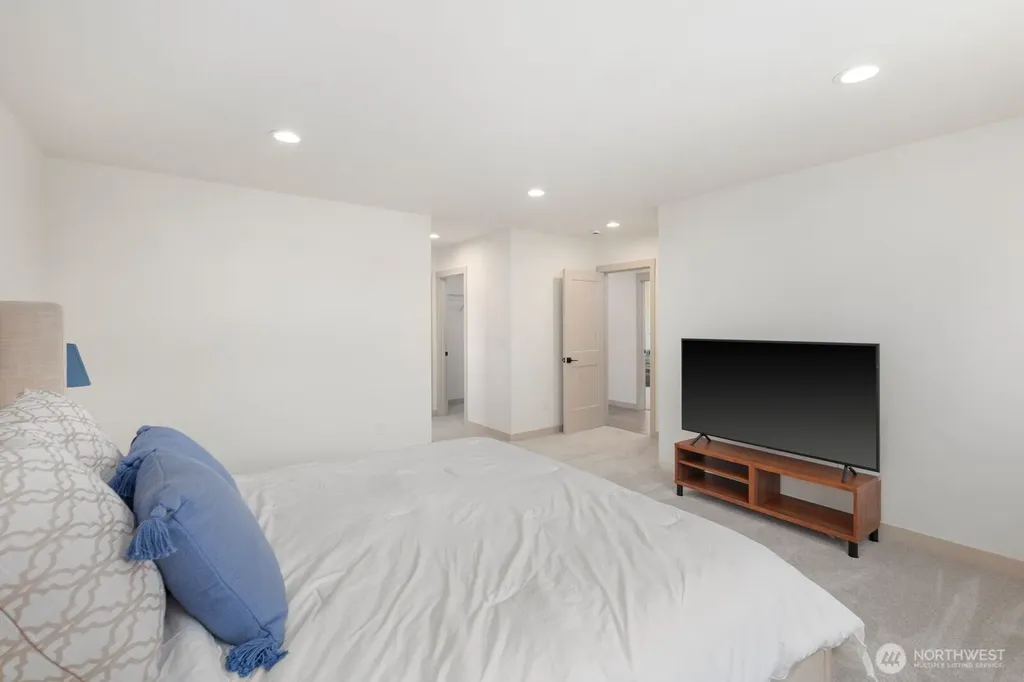 1249 SW 151st Street Seattle WA 98166