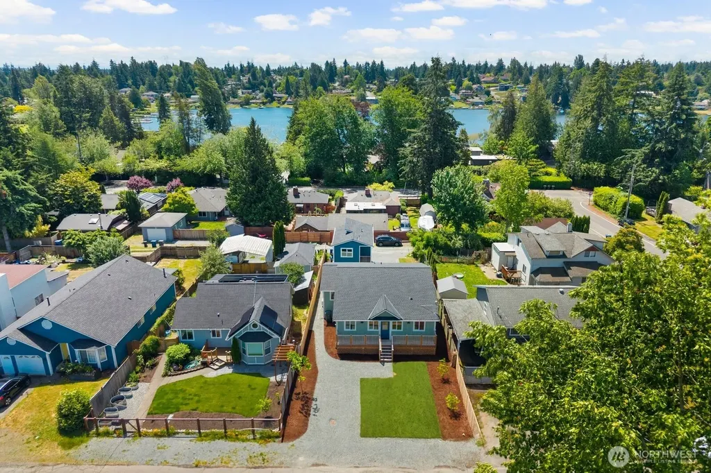 1249 SW 151st Street Seattle WA 98166