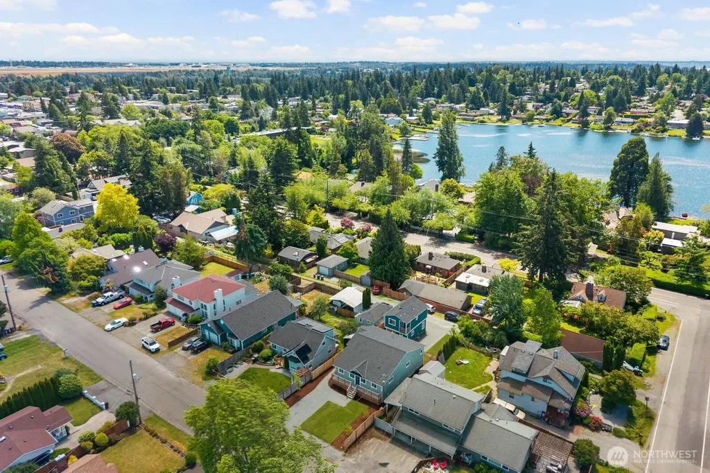 1249 SW 151st Street Seattle WA 98166