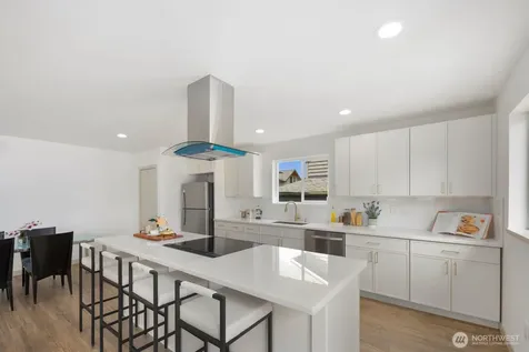 1249 SW 151st Street Seattle WA 98166