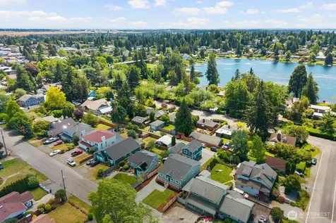 1249 SW 151st Street Seattle WA 98166