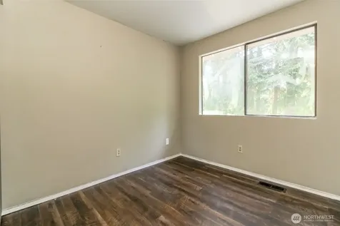 14823 SE 172nd Place Renton WA 98058