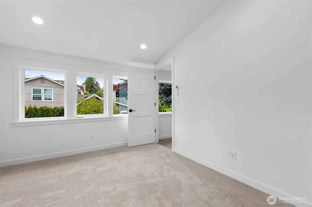 11052 2nd Avenue NW Seattle WA 98177
