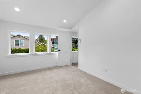 11052 2nd Avenue NW Seattle WA 98177
