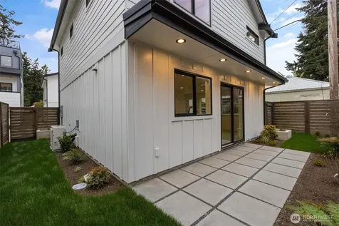 11052 2nd Avenue NW Seattle WA 98177