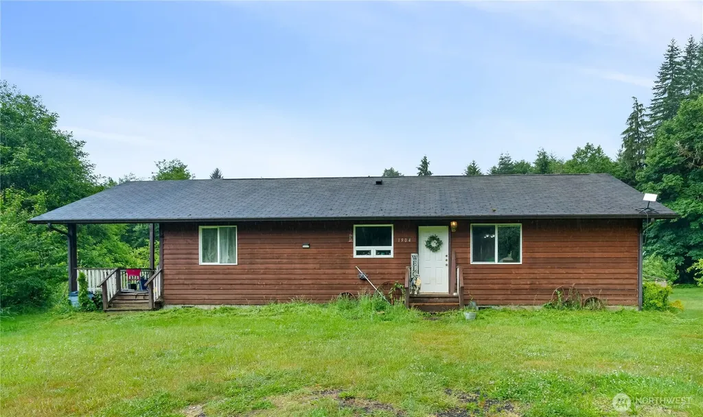 1904 North River Road Cosmopolis WA 98537