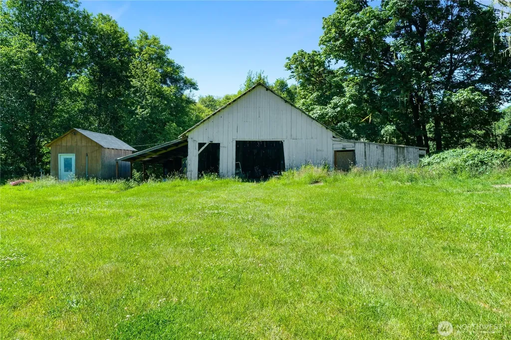 1904 North River Road Cosmopolis WA 98537