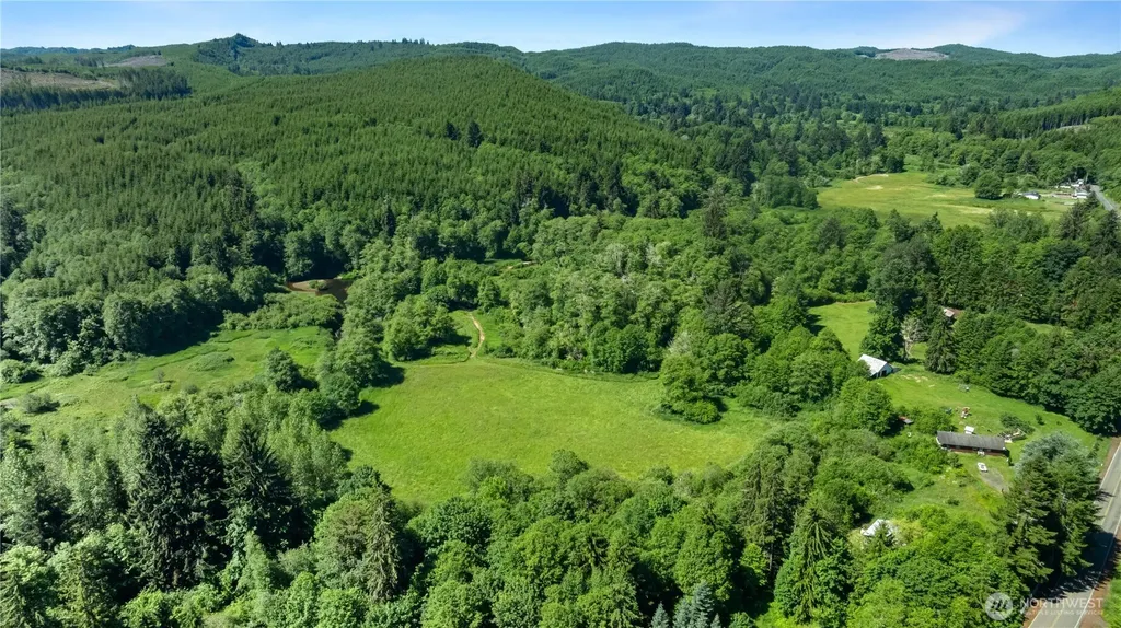 1904 North River Road Cosmopolis WA 98537