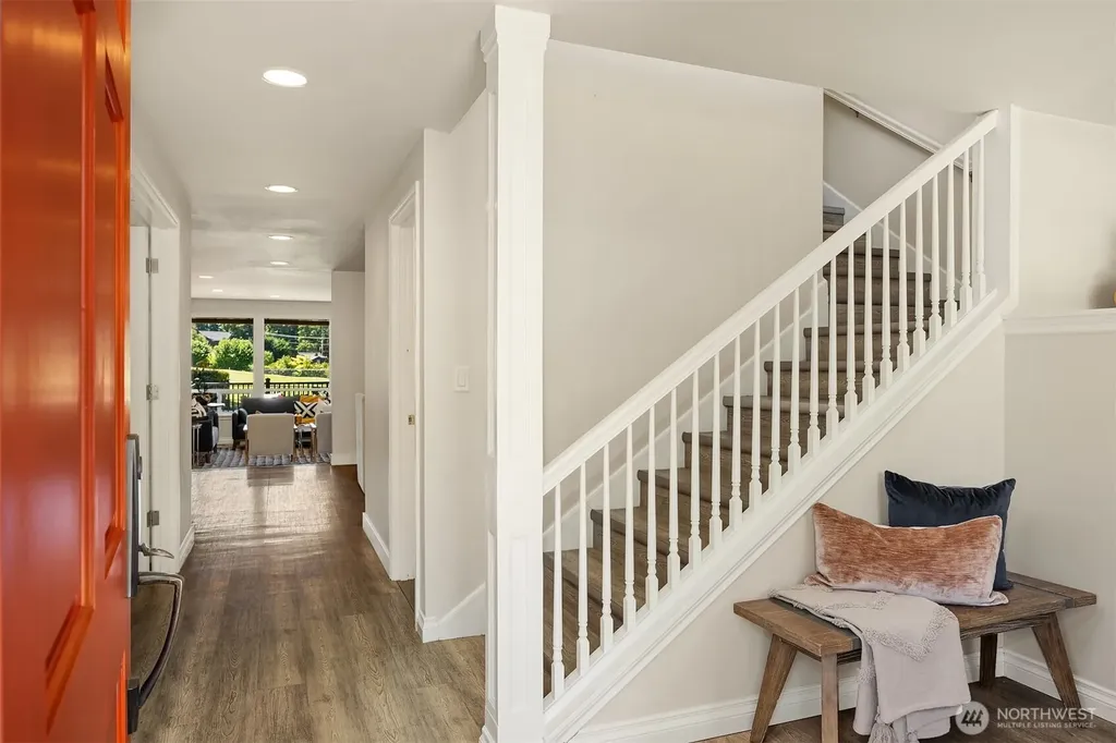 16315 Inglewood Place NE Kenmore WA 98028