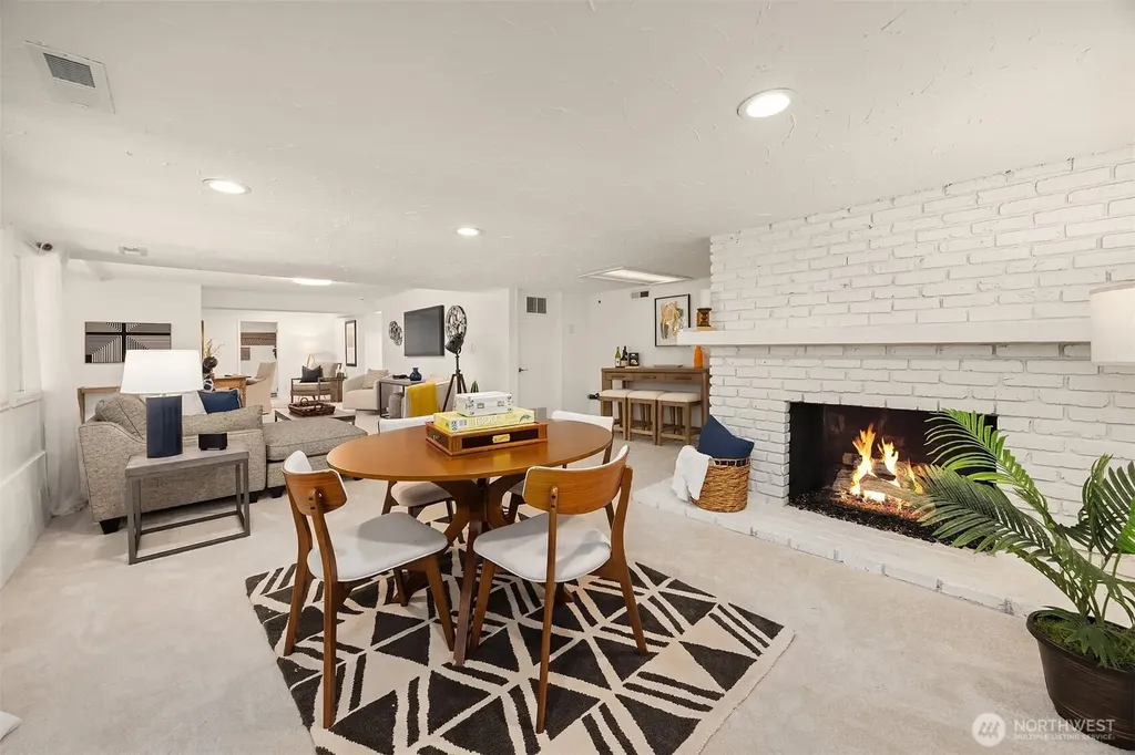 16315 Inglewood Place NE Kenmore WA 98028