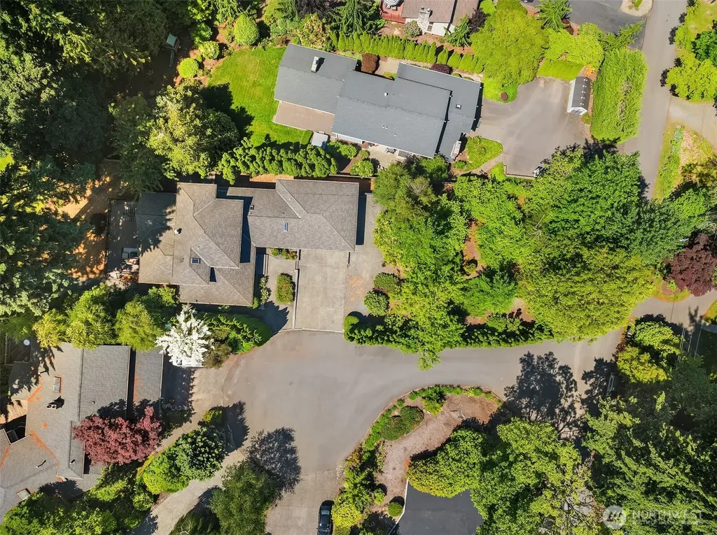 16315 Inglewood Place NE Kenmore WA 98028