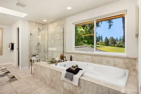 16315 Inglewood Place NE Kenmore WA 98028