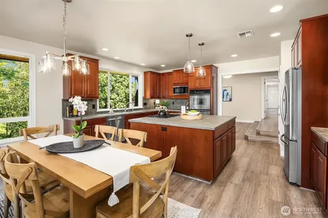 16315 Inglewood Place NE Kenmore WA 98028