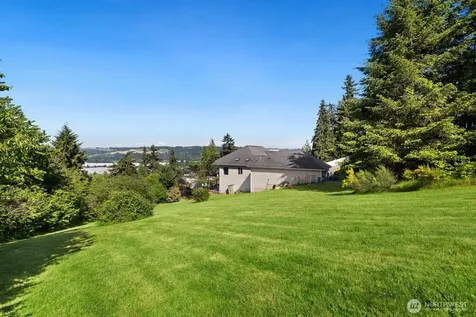 4804 131st Avenue Ct E Edgewood WA 98372