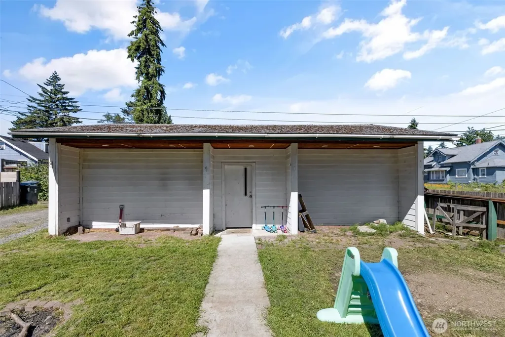 3602 E K Street Tacoma WA 98404