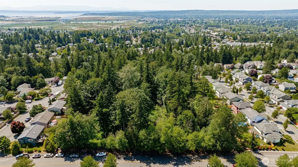 57 79th Avenue NE Marysville WA 98271