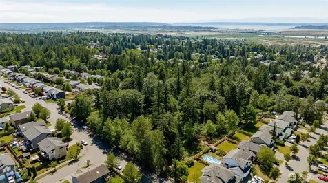 57 79th Avenue NE Marysville WA 98271