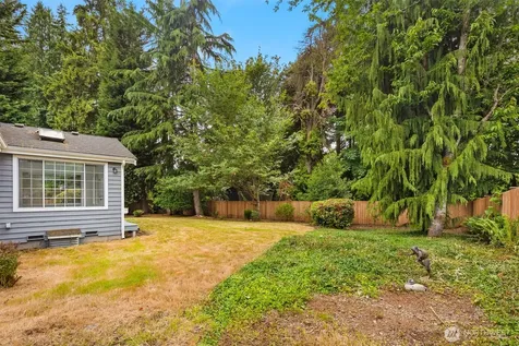 18913 136th Avenue NE Woodinville WA 98072