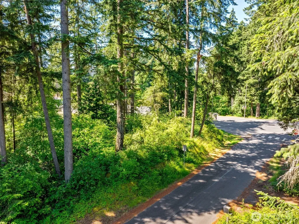 6235 6th Avenue SE Lacey WA 98503