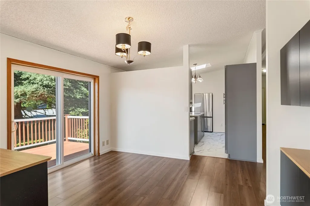 9466 Silver Creek Lane NW Bremerton WA 98311
