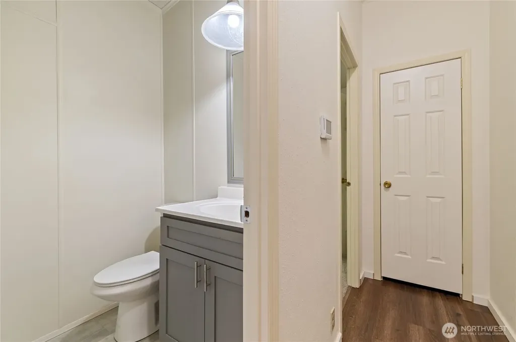 9466 Silver Creek Lane NW Bremerton WA 98311