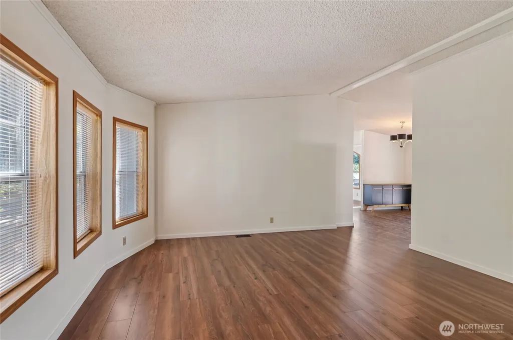 9466 Silver Creek Lane NW Bremerton WA 98311
