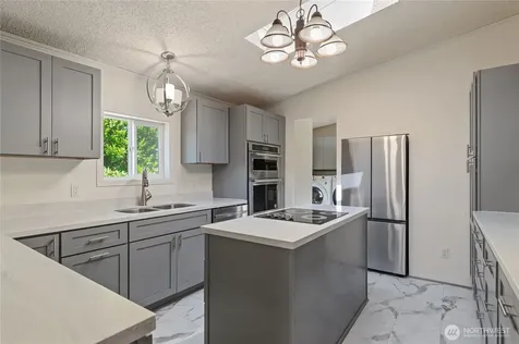 9466 Silver Creek Lane NW Bremerton WA 98311