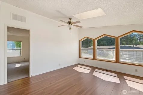 9466 Silver Creek Lane NW Bremerton WA 98311