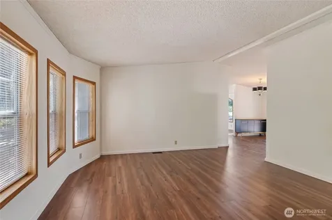 9466 Silver Creek Lane NW Bremerton WA 98311