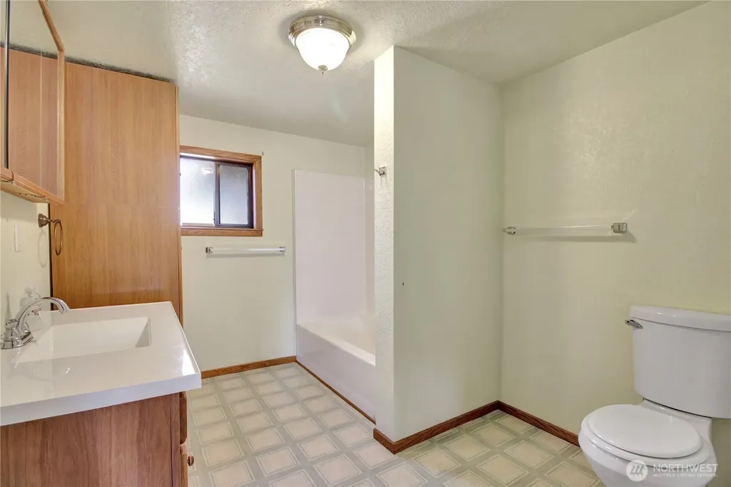 930 Commercial Avenue Darrington WA 98241