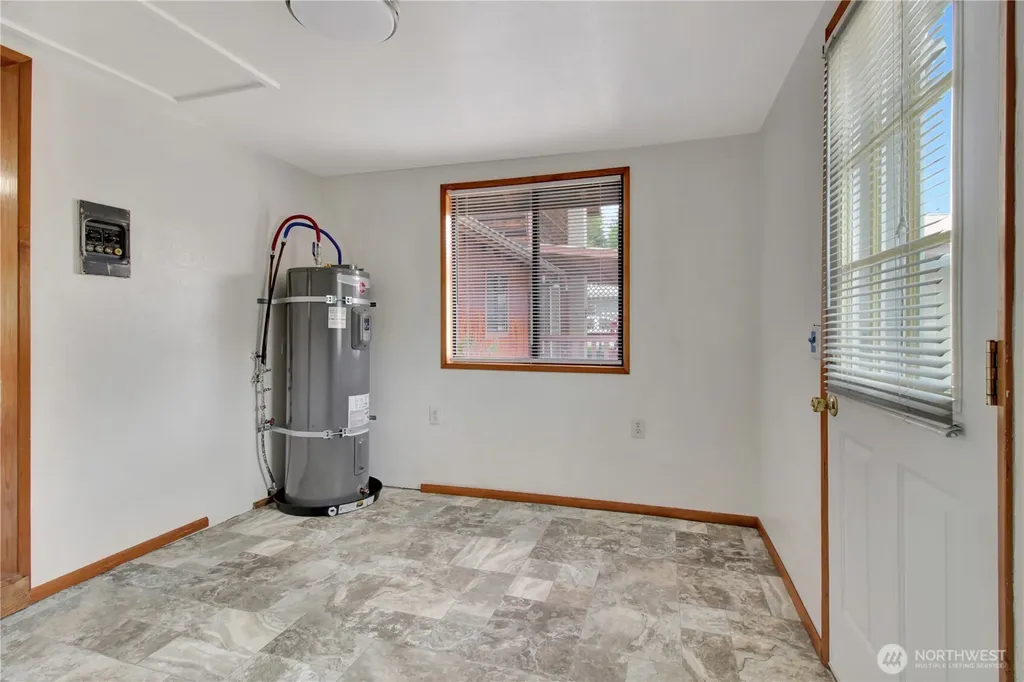 930 Commercial Avenue Darrington WA 98241