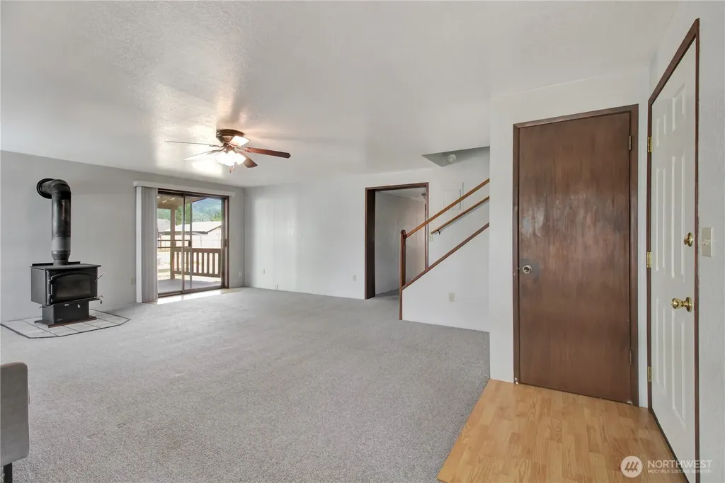 930 Commercial Avenue Darrington WA 98241