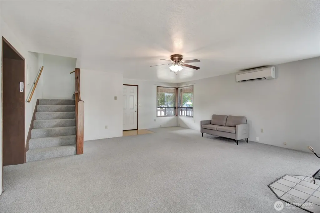930 Commercial Avenue Darrington WA 98241